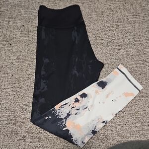 ZYIA Kids Black and White Patterned Leggings